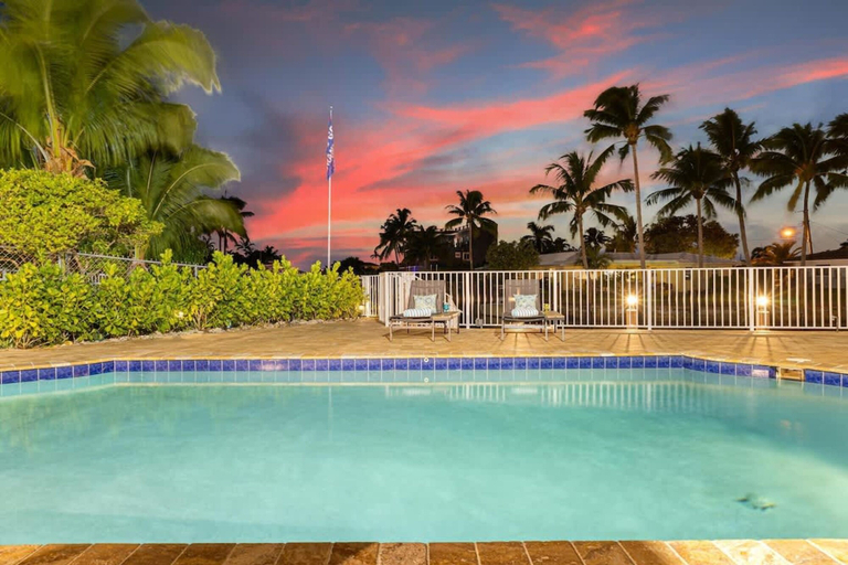 Room 4, Adorable Villa With Water Front in Pompano, Broward