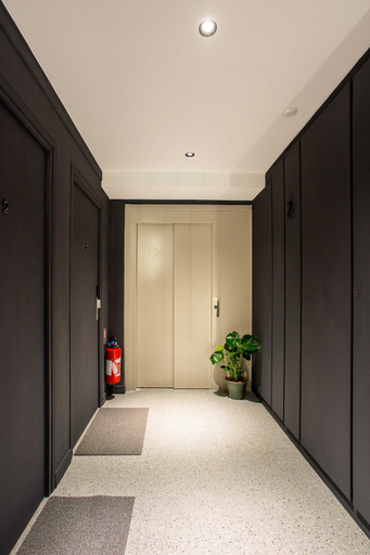 Interior 5, Magnificent 1 room apartment, Paris