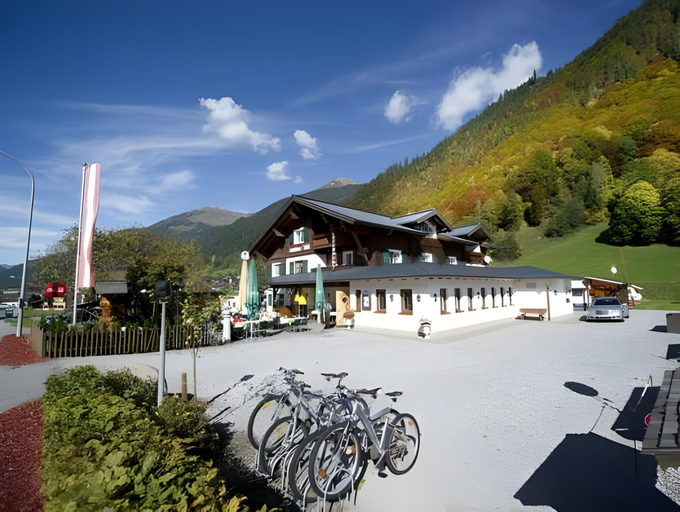 Others 2, Gasthaus Muntafuner Stobli, Bludenz