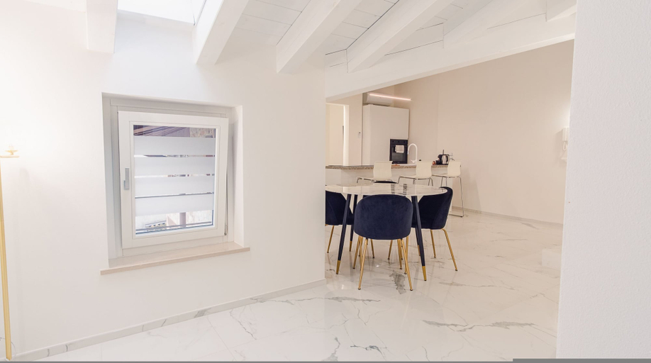 Room 5, Residence Piccolo Lord 3 - Italian Homing, Brescia