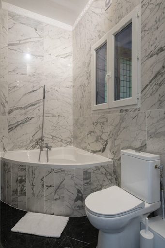 Others 2, Family apartment - 3BR 10P - Trocadero, Paris