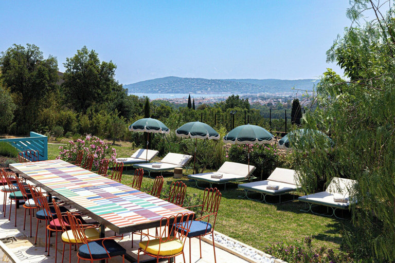 Outdoor dining 3, Sublime Apartment in Provencal Villa - 1br/2p, Var