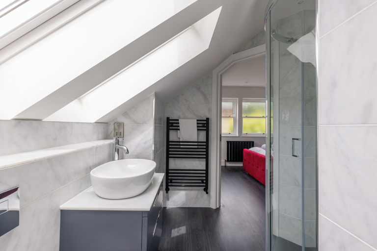 Bathroom 4, Birdsong Cottage - North East Escapes, Northumberland