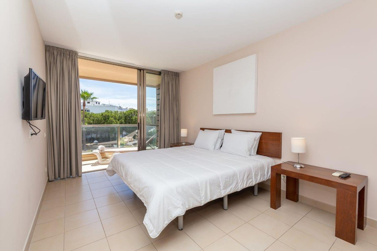 Room 5, 51, Albufeira