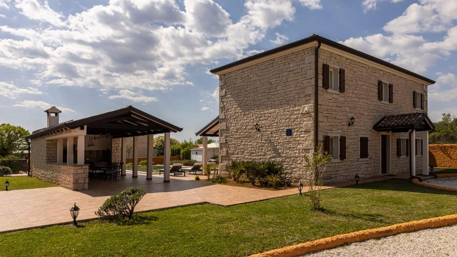 Others 4, Villa Luxoria Ema, Svetvinčenat