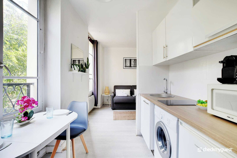 Others 4, Amazing Studio in the Heart of the Marais, Paris