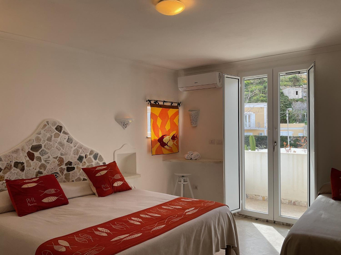 Bedroom 3, Piccolo Hotel Luisa, Latina