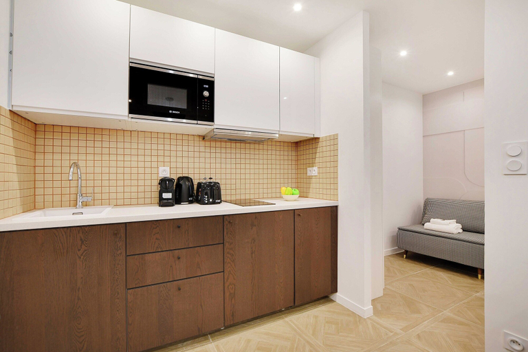Private kitchen 3, Cosy Apartment - 1br/5p - Porte St-denis, Paris