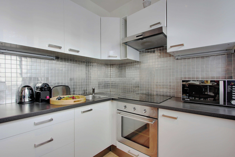 Private kitchen 5, Cozy Apartment - 1br/4p - Boulogne-billancourt, Hauts-de-Seine