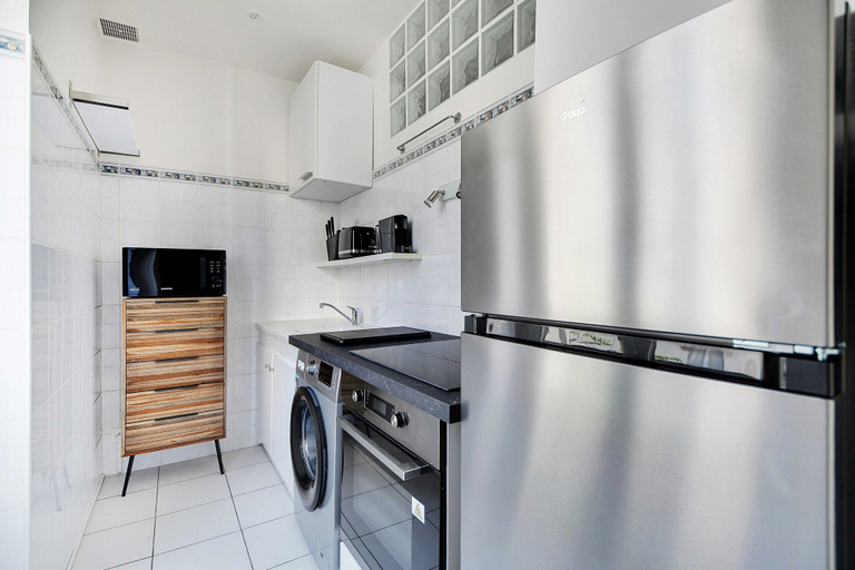 Private kitchen 5, Comfortable Apartment - 1br/4p - Batignolles, Paris