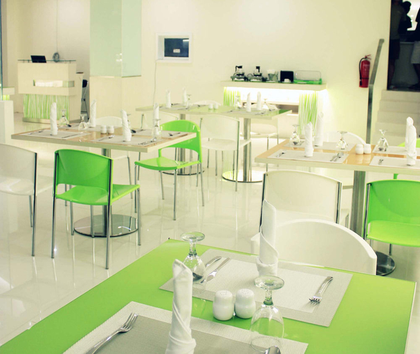 Food & Drinks 5, Everbright Hotel Ambon, Ambon