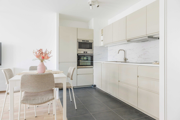 Dining 3, Classy Apartment - Flea Market, Seine-Saint-Denis