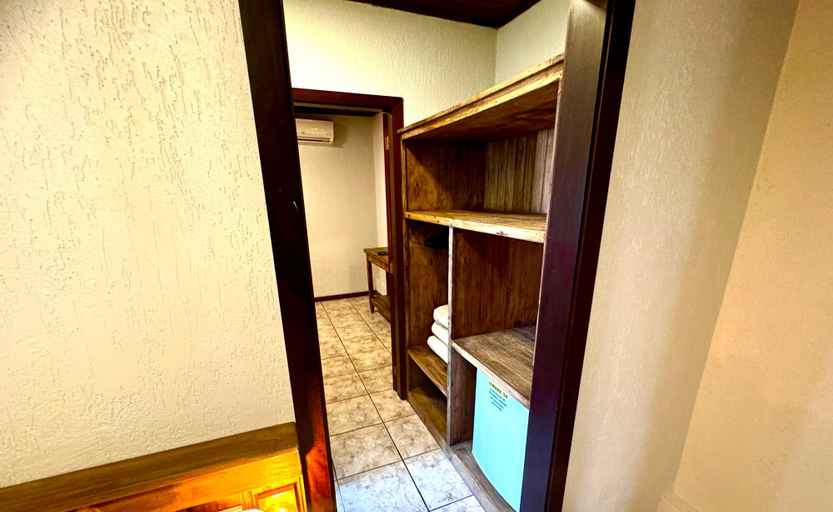 Bedroom 2, Hilltop Chalés Gramado, Gramado