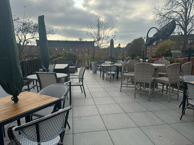 Food & Drinks 5, Yak & Yeti Hotel, Shropshire