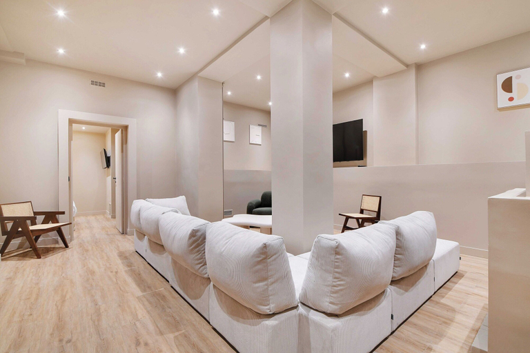 Interior 5, Elegant Home - 5bd/12p - Heart of 'Le Marais', Paris