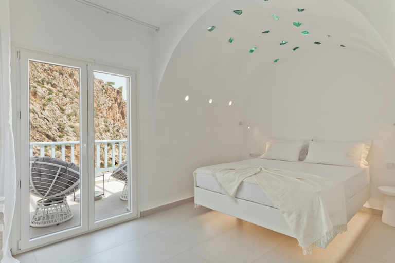 Bedroom 3, Enilion Luxury Suites, South Aegean