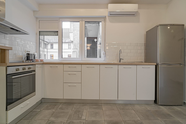 Room 3, 4BR Sanctuary - Near Cismigiu Park Universitatii, Municipiul Bucuresti