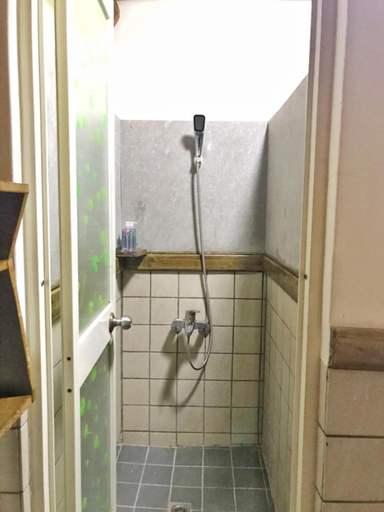 Bathroom 5