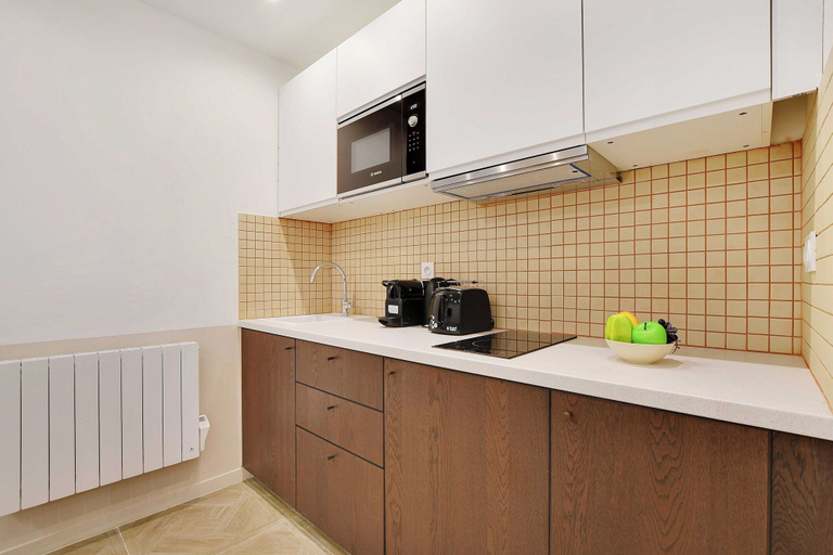Private kitchen 2, Cosy Apartment - 1br/5p - Porte St-denis, Paris