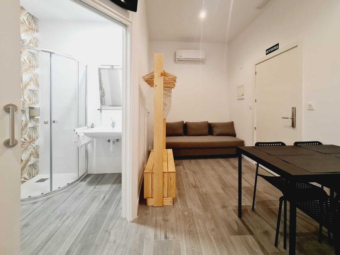 Others 5, Bilbao ROOMS & KITCHEN Irala, Vizcaya