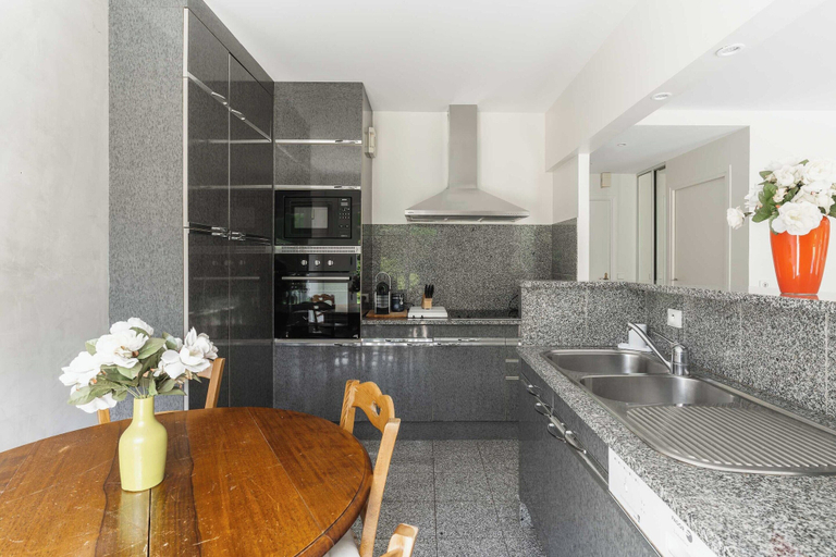Private kitchen 3, Luxury Haven With Tennis and Large Garden, Calvados
