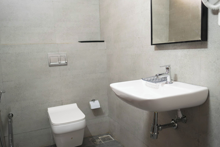 Bathroom 4, VISTAR HOLIDAYS, North Goa