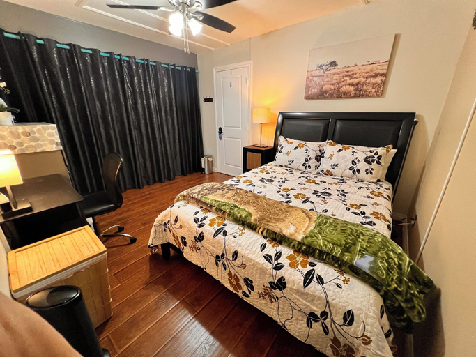Bedroom 1, OASIS ROOM RENTAL, Los Angeles