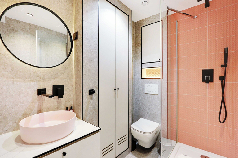 Bathroom 2, Apartment for 6 People in Paris, Paris