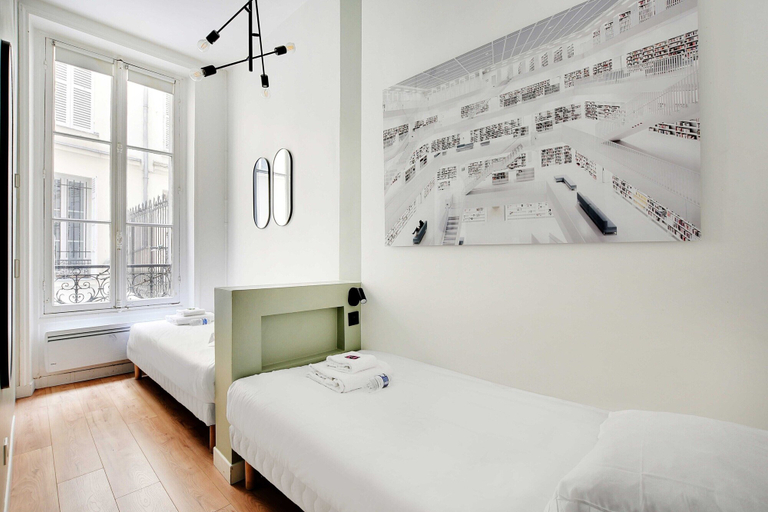 Bedroom 4, Welcoming Apartment -2br/8p- Bel-air, Paris