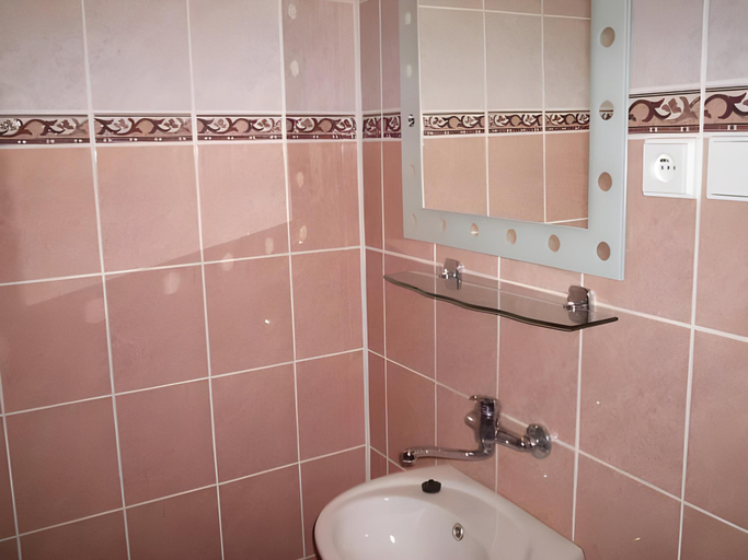 Bathroom 3, Penzion FONTANA, Nové Zámky
