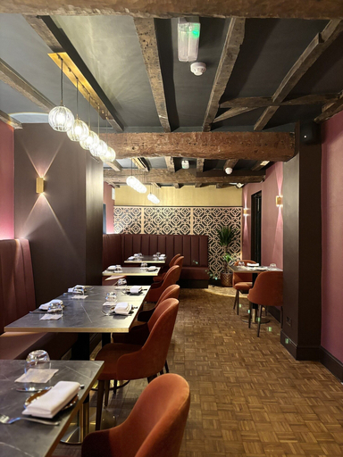 Food & Drinks 5, Yak & Yeti Hotel, Shropshire
