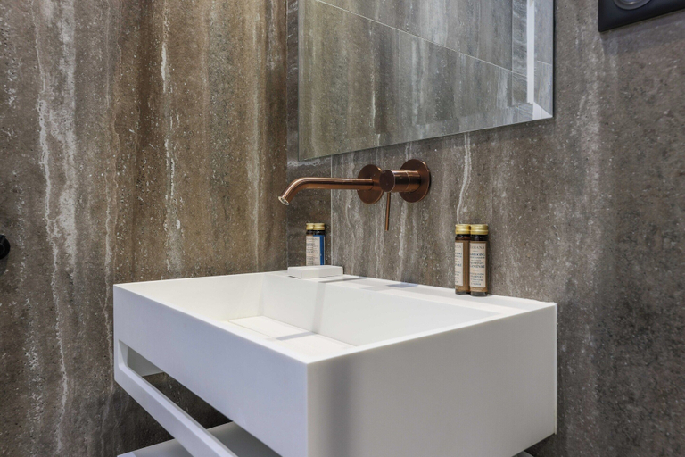 Bathroom 4, Peaceful Apartment - 2br/6p - Porte Saint-denis, Paris
