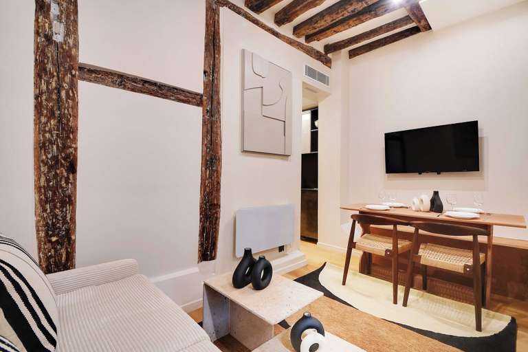 Living area 3, Modern Apartment - 1br/4p - Sentier/grand Rex, Paris