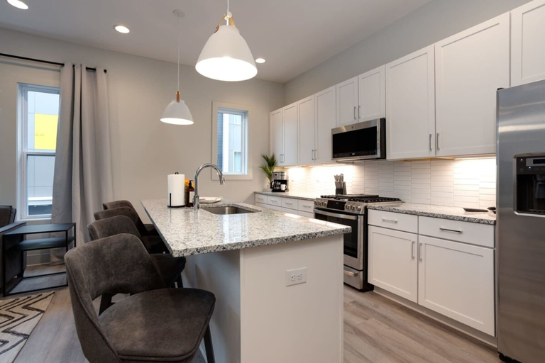 Room 4, East Nash Double - 26 Beds Booking Fast, Davidson