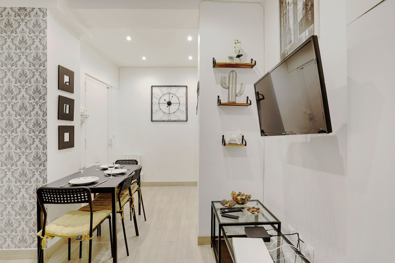 Private kitchen 2, Gorgeous Apartment - 1bdr/4p - Bois Colombes, Hauts-de-Seine