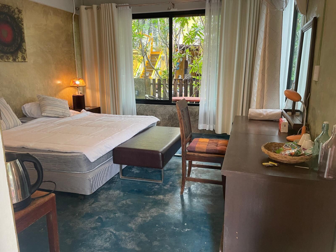 Bedroom 2, Golden Mango House, K. Sam Roi Yot