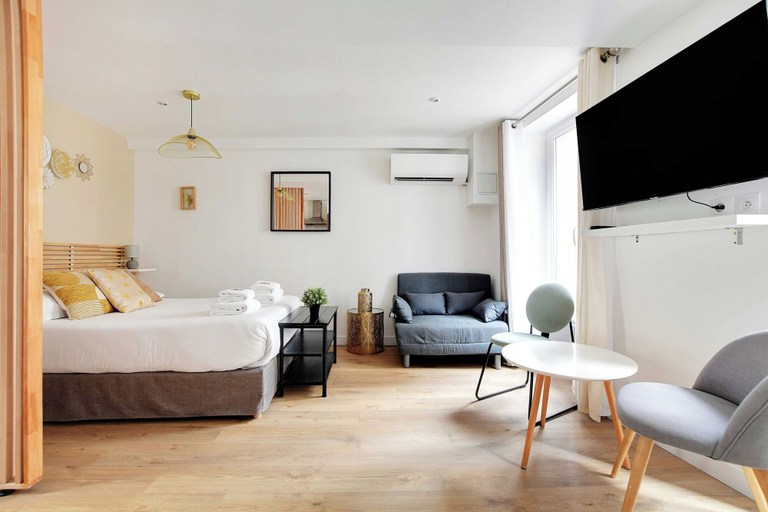 Room 3, Lovely Studio for two Persons - Sentier, Paris