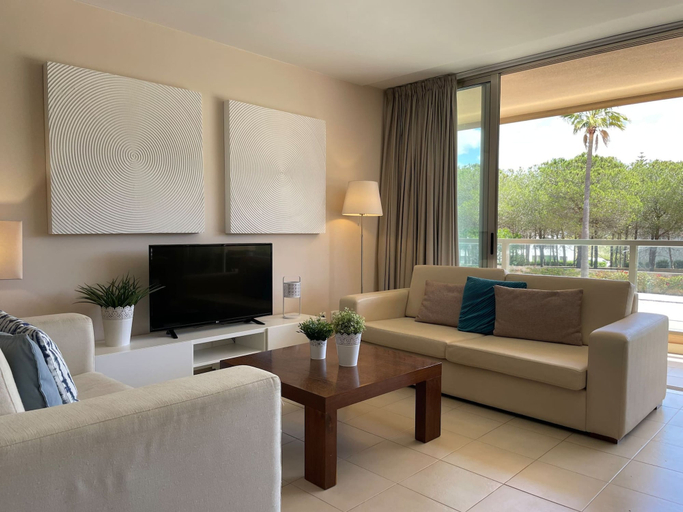 Room 2, 50, Albufeira