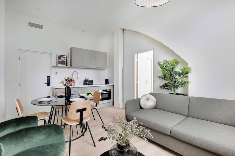 Others 1, Magnificent Apartment - 2br/6p - Beaugrenelle, Paris