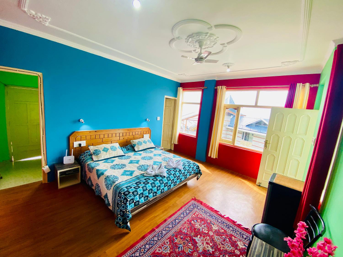Bedroom 2, Jagatram Niwas, Kangra