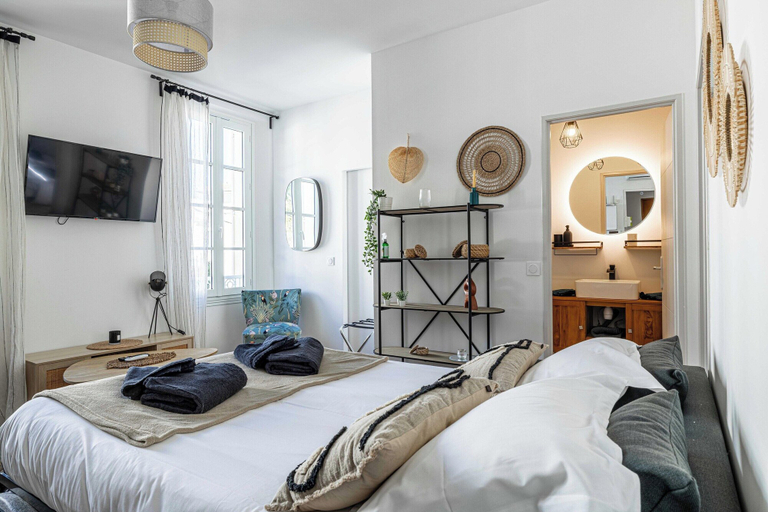 Room 2, Cannes Center - 2br/4p - Palais des Festivals, Alpes-Maritimes
