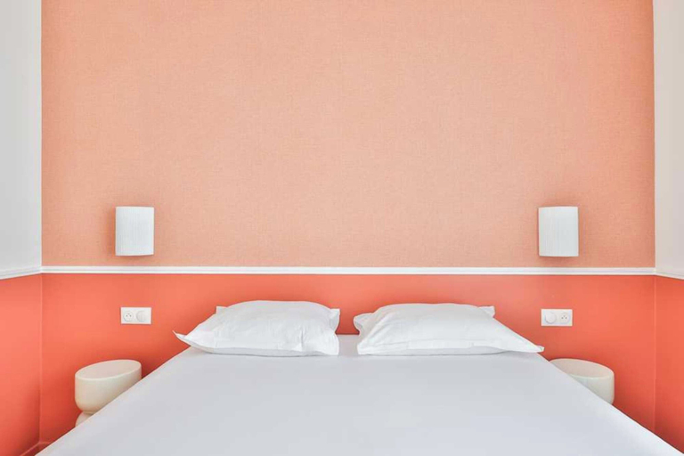 Room 5, Super Apartment 4p/1br - Flee Market Saint Ouen, Seine-Saint-Denis