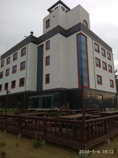 Others 5, Sooloyng Motel, Taean