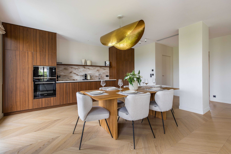 Private kitchen 2, Elegant Apartment - 3b/6p - Chaillot, Paris