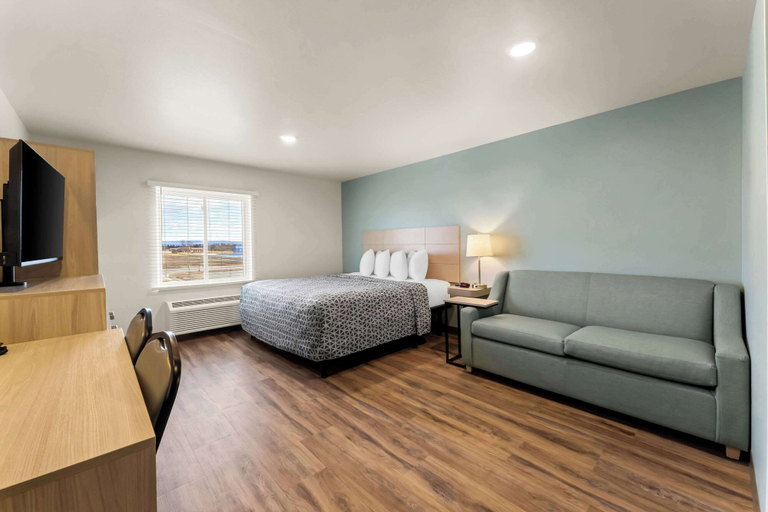 Others 5, Woodspring Suites Easton Nazareth, Northampton