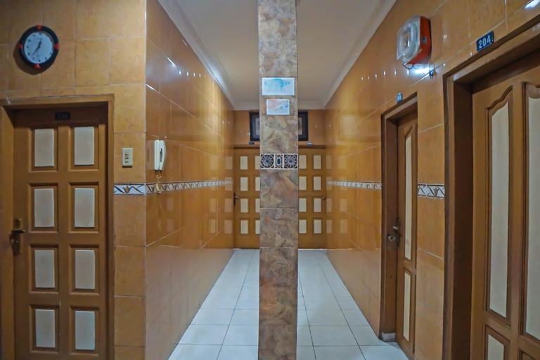 Others 5, OYO 92266 Hotel Binaka Medan, Medan