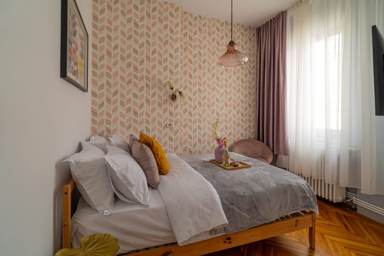 Bedroom 3, Spacious 3BR Atrium Penthouse Balcony Cismigiu, Municipiul Bucuresti