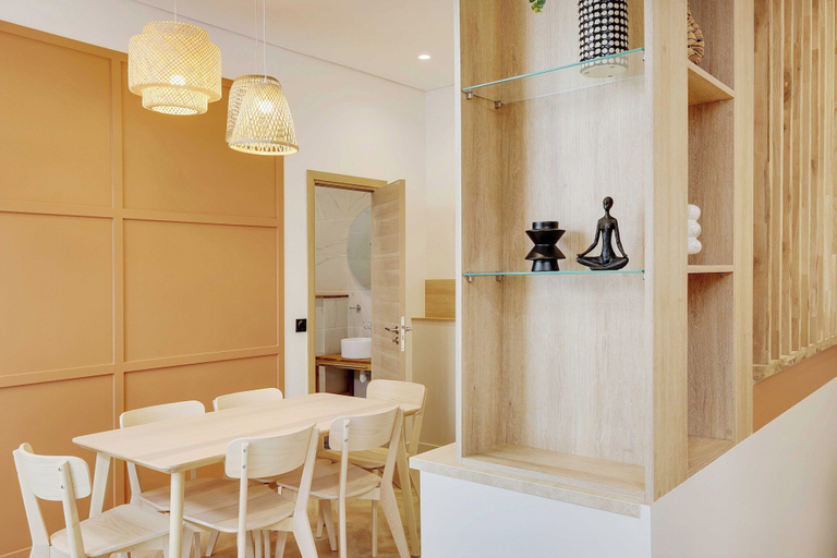 Dining 2, Stunning Apartment - 2br/6p - Bastille, Paris