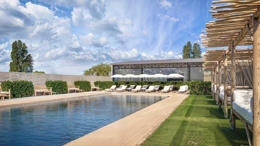 Pool 2, Maison Castel - A Haven of Peace Near Deauville, Calvados