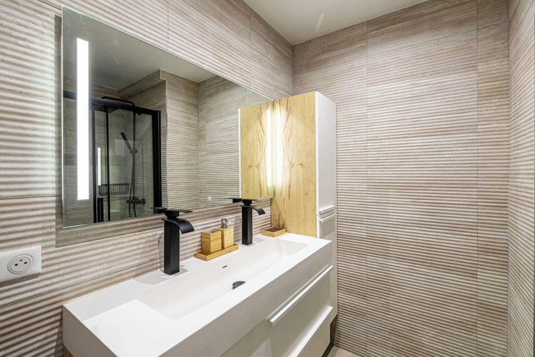 Bathroom 3, Cozy renovated apartment - Martinez, Alpes-Maritimes